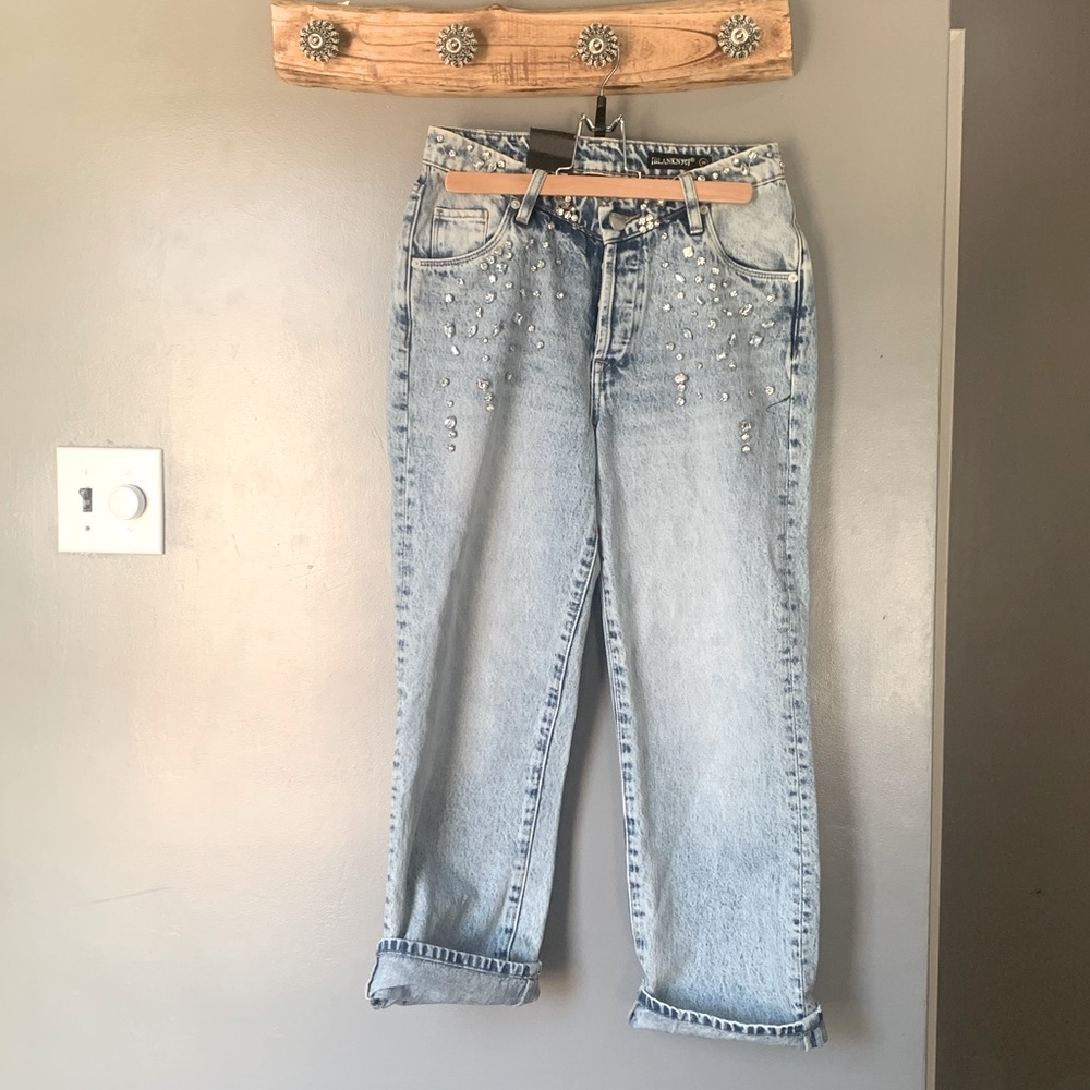 Blank NYC | Paparazzi Embellished Jewel Straight Leg Mid-Rise Pocketed Jeans
